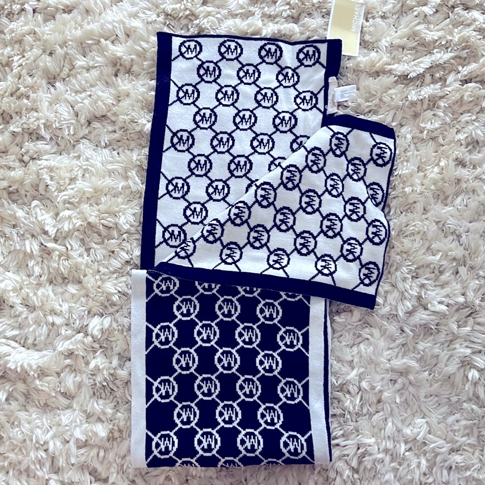 Michael Kors black and white scarf